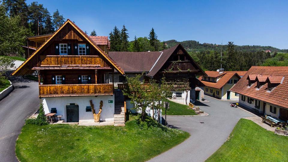Ferienwohnungen Fam. Koeberl Gundersdorf Bagian luar foto